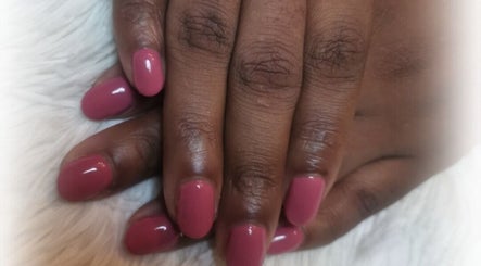 Elegant pink manicure at Amazing Beauty Salon and Wellness, Pretoria, Gauteng, ZA.