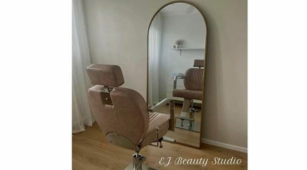 EJ Beauty Studio