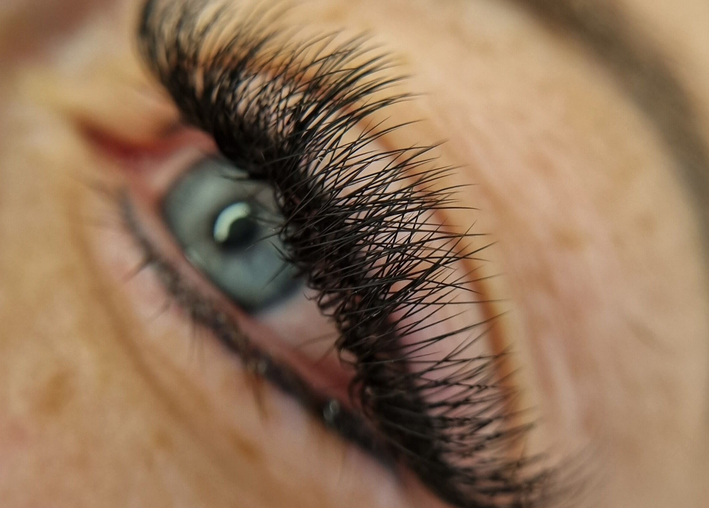 Close-up of expertly styled lashes at Saphire Lashes & Beauty, Burleigh Waters, Queensland, AU.