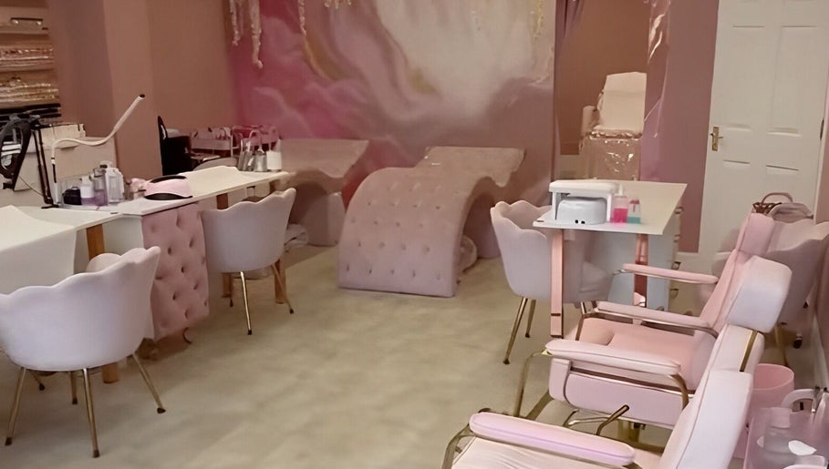 Artistry Clinic image 1