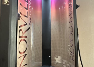 Norvell tanning booth at The Body Shoppe, Darlington, Wisconsin, US offering professional sunless tanning solutions.