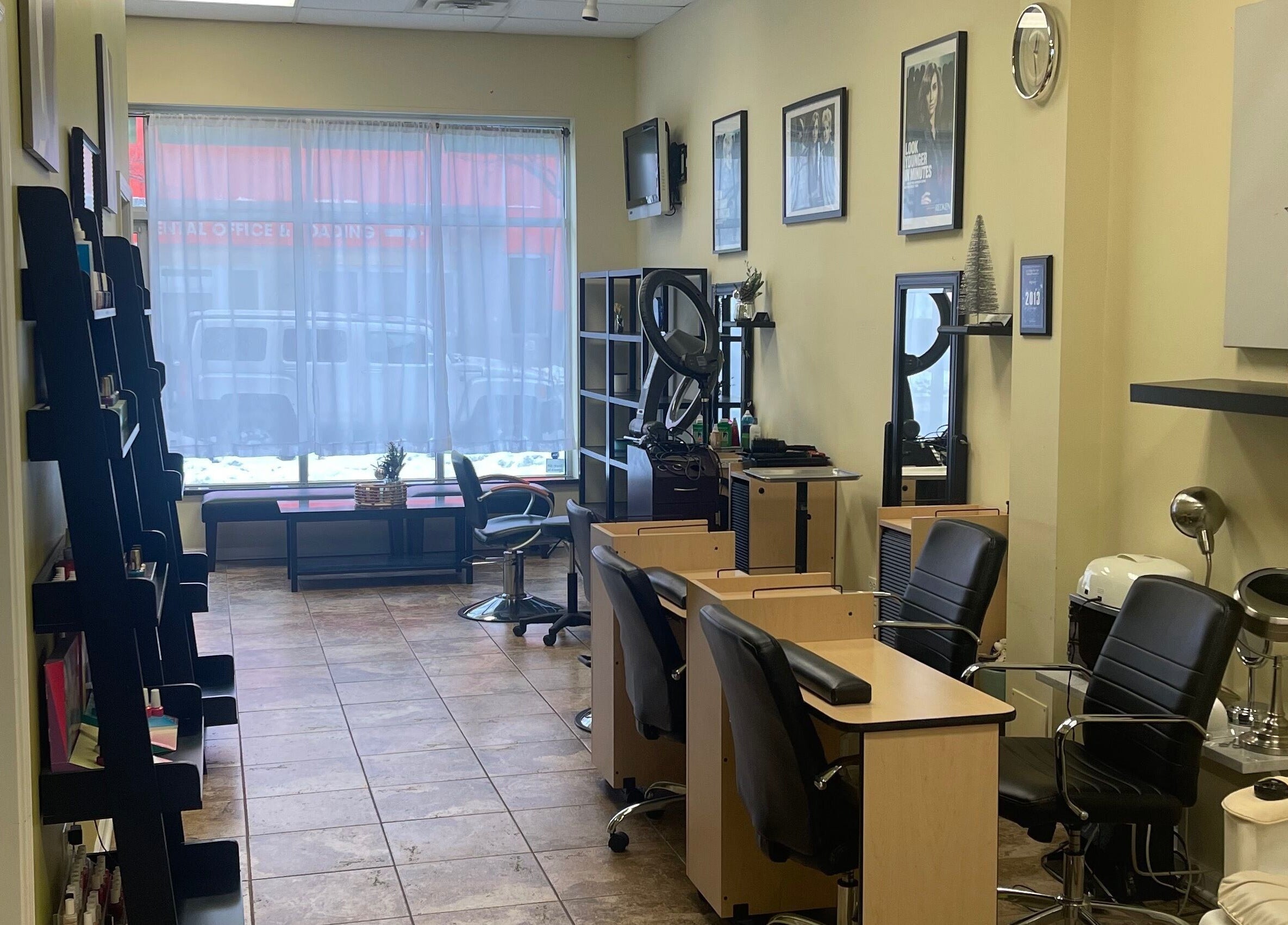 Le Salon & Spa interior showcasing chic decor and styling stations in Chicago, Illinois, US.