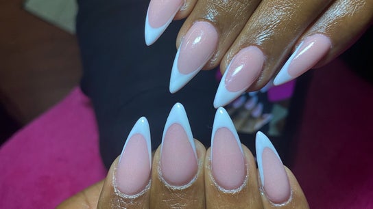 Nail and Art by Viola
