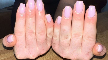 Pastel pink nails showcased beautifully at Bartle Beauty, South Normanton, England, GB.
