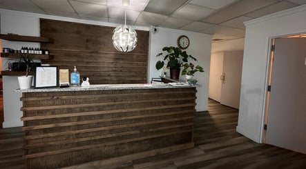 Luna Massage image 3
