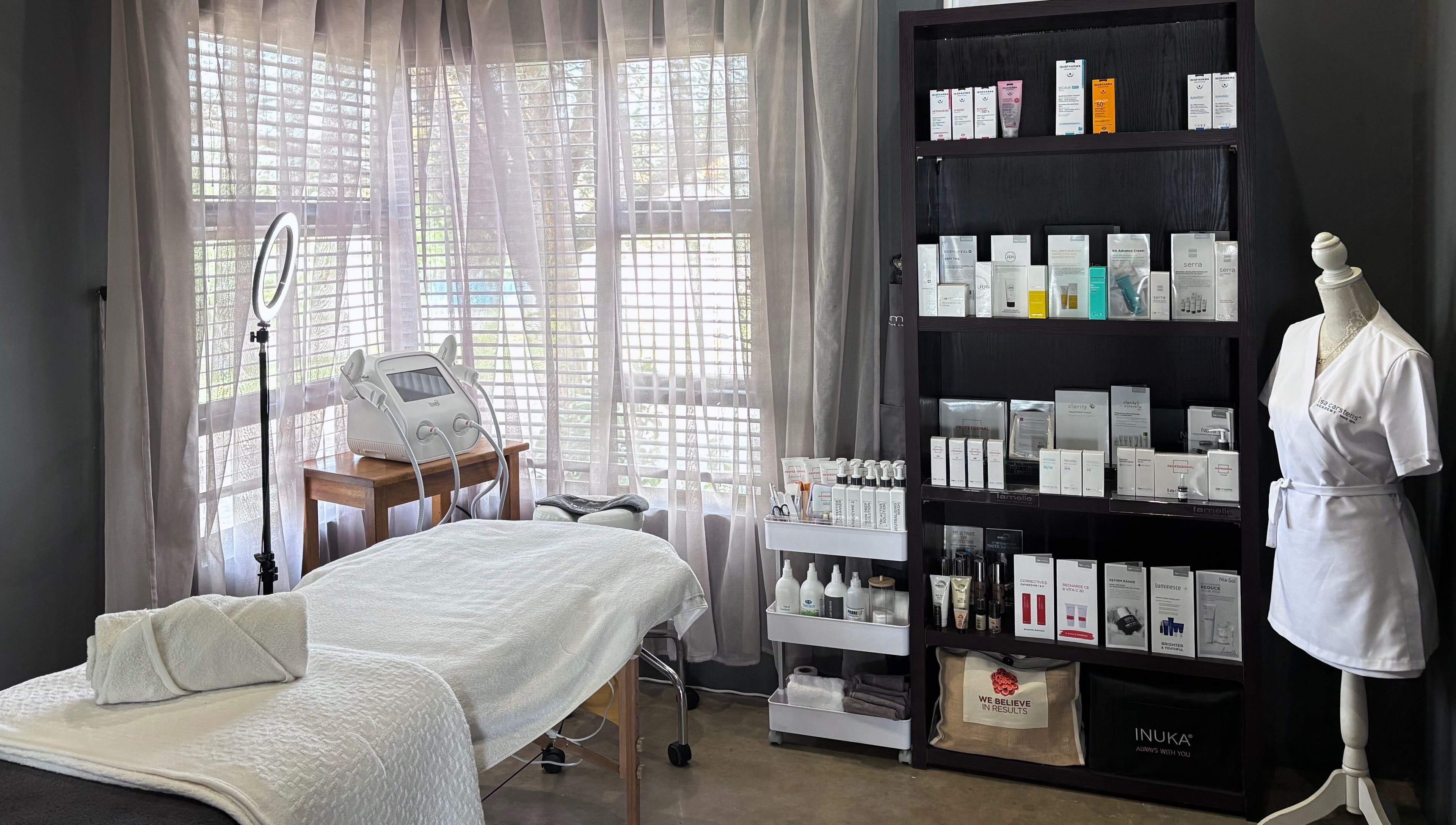 Tranquil treatment room at Primavera Aesthetics, Olifantsfontein, Gauteng, ZA with professional skincare products.