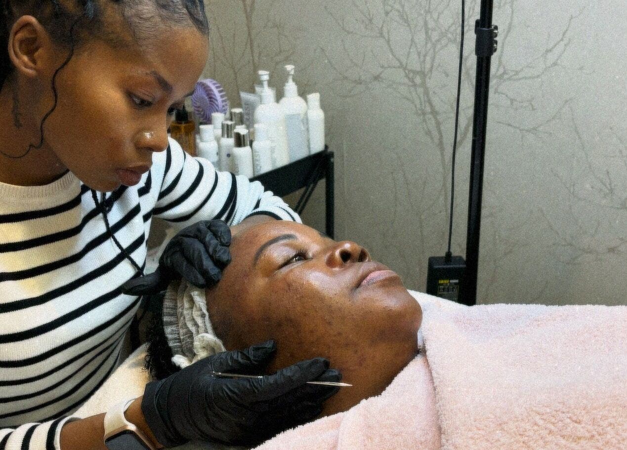 Aesthetic Aura therapist performing skincare treatment in Randburg, Gauteng, ZA.