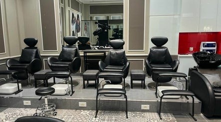 Lushways Salon - Barsha