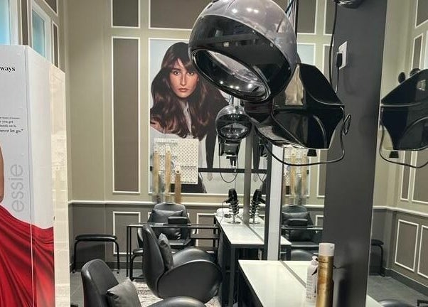 Chic interior of Lushways Salon - Barsha in Dubai, blending elegance with modern design for a luxurious experience.