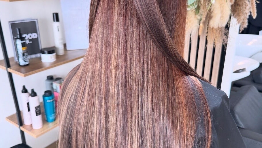 Ben Westbrook Hair @ L’Essence image 1