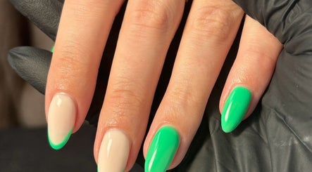 Immagine 2, Only Nails