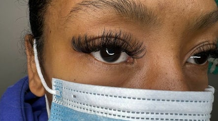 Luxe Lash Extensions Bild 2