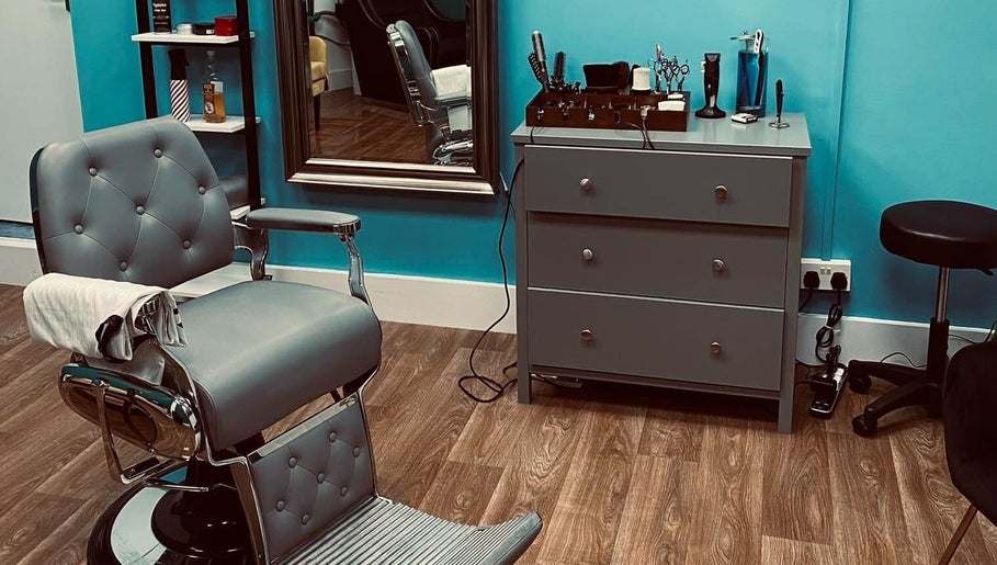 hình ảnh 1 của Barbertop Studio