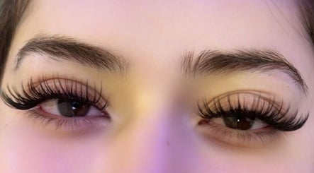 hình ảnh 3 của ZOZO LASH