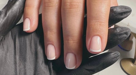 NailsByEmma at Molly Elizabeth studios  image 2