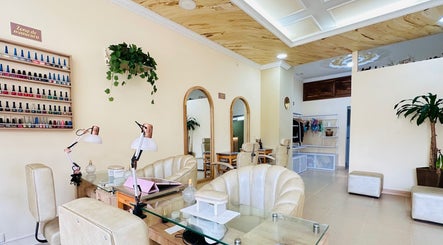 Sublime Sala De Belleza – obraz 3