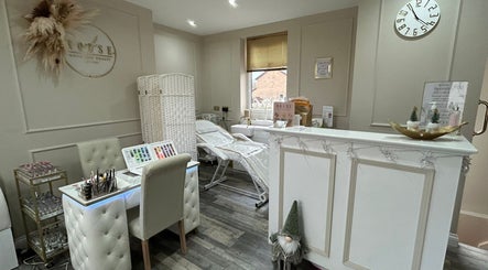 House Of Nails and Beauty