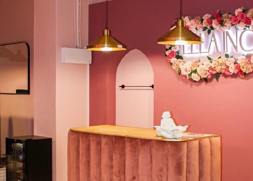 Stylish interior of Ellainc Beauty Nail Bar in Cape Town, Western Cape, ZA, featuring elegant floral accents.