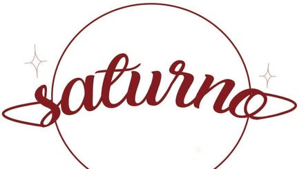 Logotipo de Saturno Nails, Concepción, Provincia De Cartago, CR, con diseño elegante y estelar.