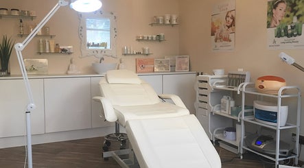Beau Touch Aesthetic Clinic (Wax'n'beauty Studio)