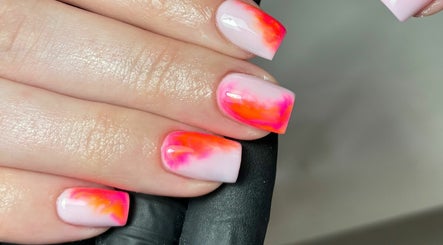 Imagen 2 de Nails by Shan Riley (Not taking new clients at the moment)