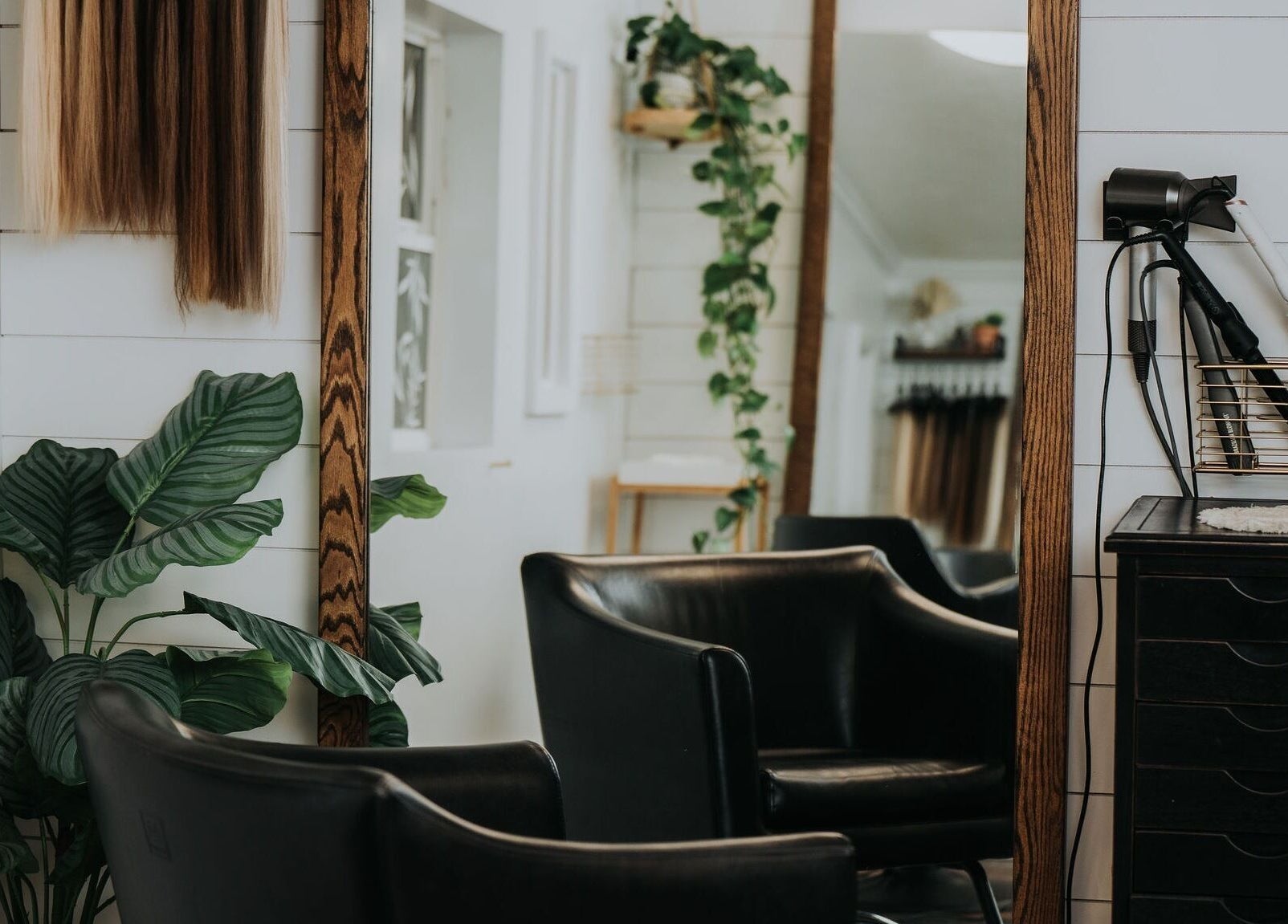 Elegant salon interior at Kyana Britner with Texture+Sage in Fremont, Ohio, US featuring stylish equipment.