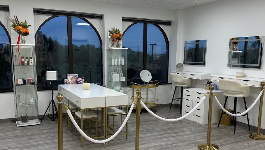 Chic beauty room at Sole Radiance, Oakbrook, Illinois, US with elegant decor and makeup stations.