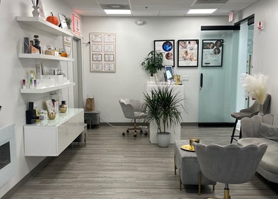 Chic waiting area at Sole Radiance, Oakbrook, Illinois, US with elegant decor and modern furnishings.