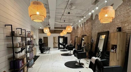 Reyna Hair Studio and Spa