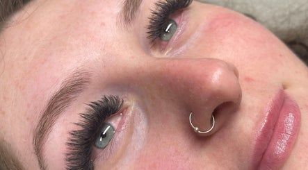 Lockhart's Lash Studio