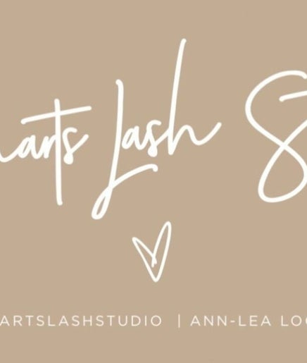 Lockhart's Lash Studio imagem 2