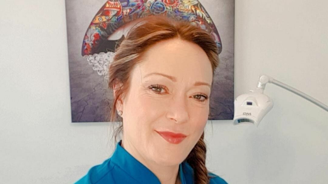 The Toothfairy laser teeth whitening UK, 74 Farthingloe Road Dover