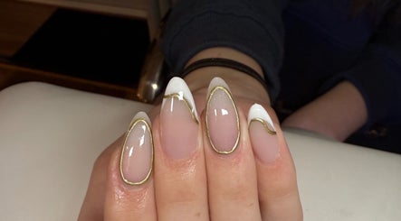Beautification by Katie, bilde 2