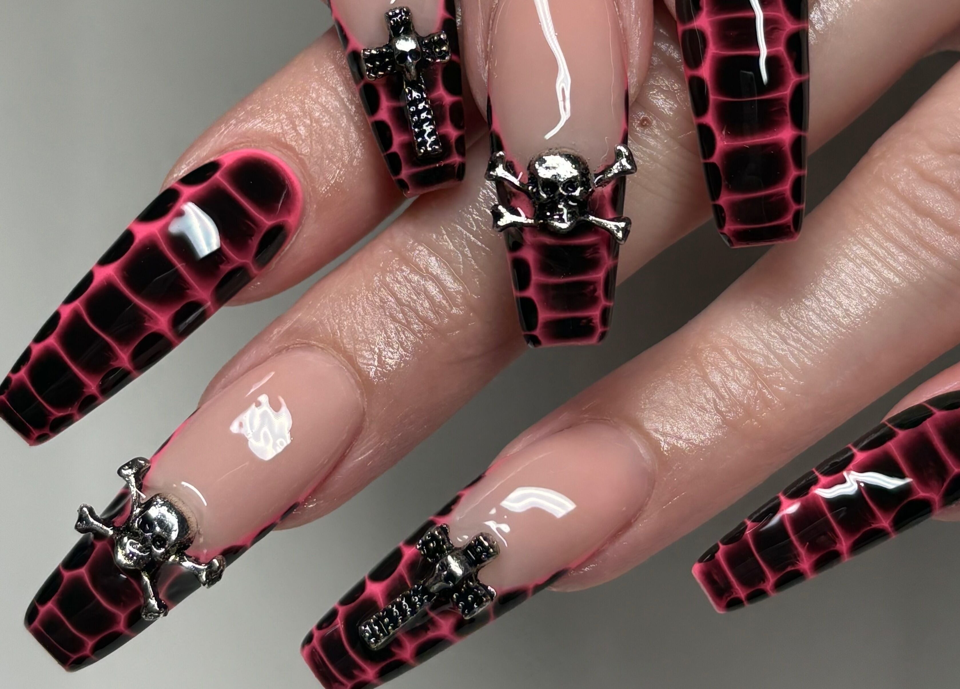 Stylish gothic-themed nails with skull charms by Clawsxtend Nails By Ivy, Bald Hills, Queensland, AU.