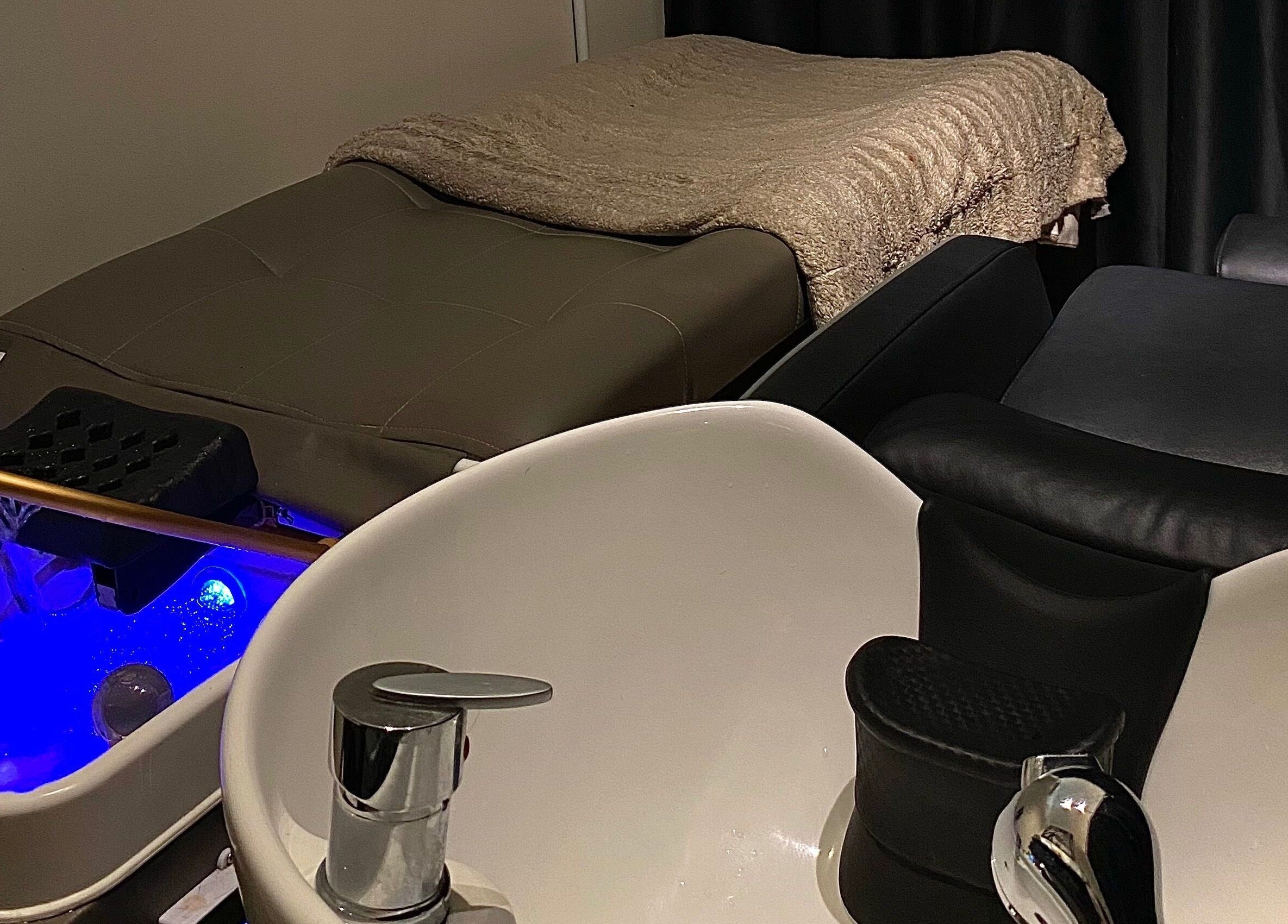 Relaxing spa chair and foot bath at Mayssa Salon (Cyberjaya), Cyberjaya, Selangor, MY with serene ambiance.