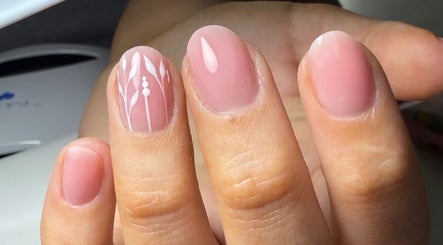 Pink Swan Nail Studio, bild 2