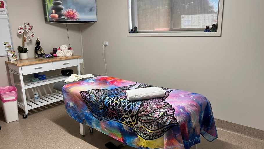 Kylah Massage  - Dingee Clinic afbeelding 1