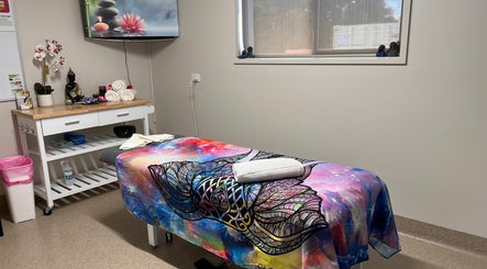 Kylah Massage  - Dingee Clinic