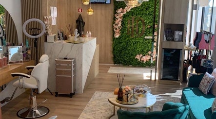 Interior elegante do HdEstetica em Porto, Porto, PT, com decoração moderna e ambiente acolhedor.