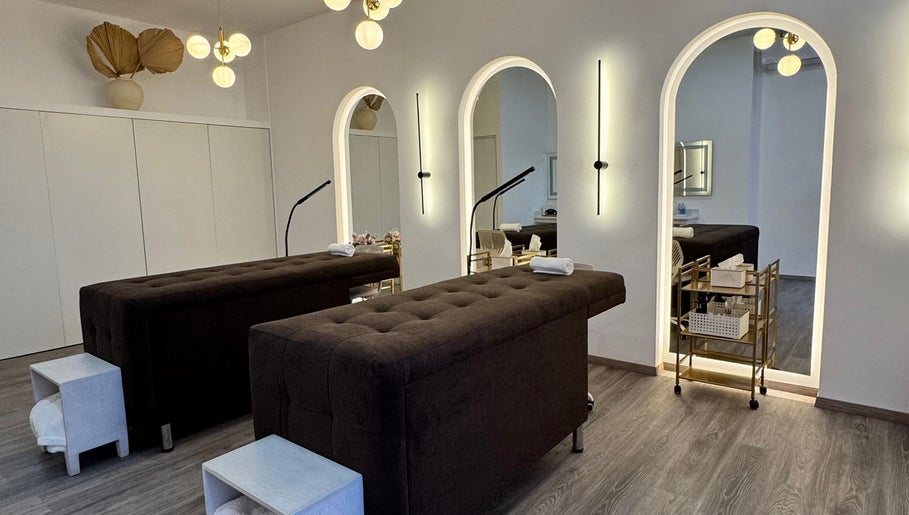 Lash Room Jardines imagem 1