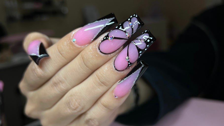 Pretty Nails Society, bilde 1