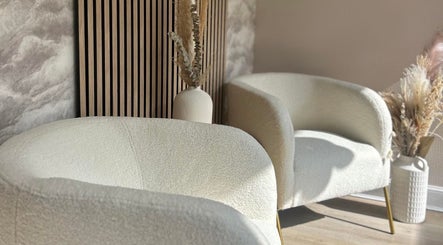 The Head Spa Suites