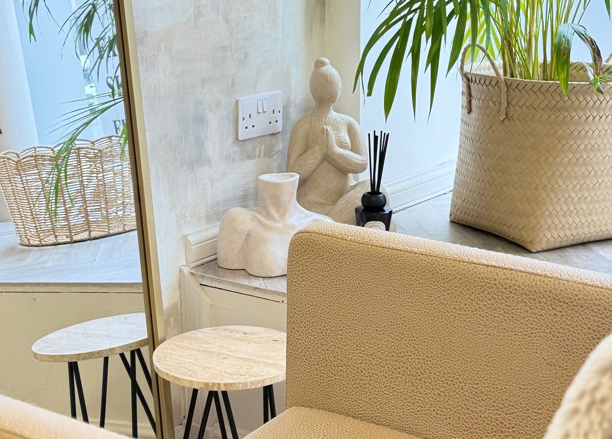 Stylish decor at Roots & Rituals Salon Inverness, Scotland, GB featuring plants and tranquil accents.