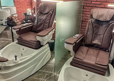 Luxurious pedicure chairs at Bekky Barber - Marina View, offering premium comfort in Dubai, Dubai, AE.