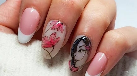 Nails by Sepi image 2