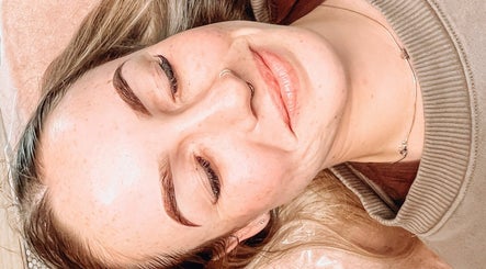 Peachee image 2