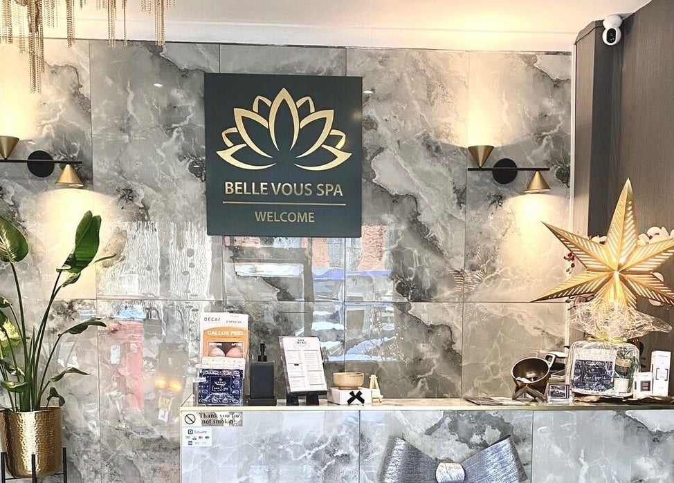 Elegant reception of Belle Vous Spa Nine Elms in London, England, GB featuring soothing decor and welcoming ambiance.