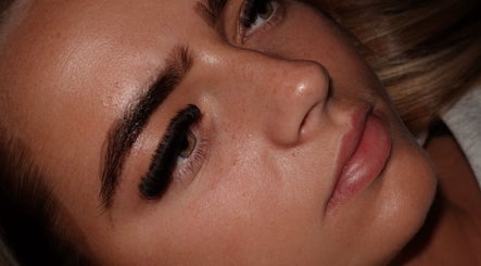 Image de Belfast Brows And Lash Extensions 3