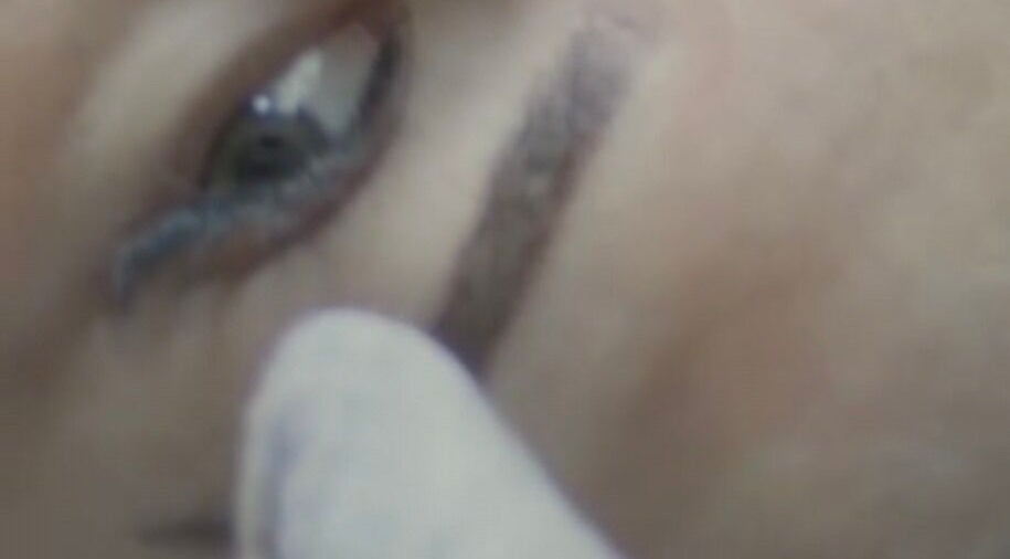 Detailed micropigmentation near the eye at The Clinical Laser Lab and Micropigmentation, Cape Town, Western Cape, ZA.