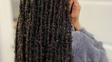 Hair You Go Queen